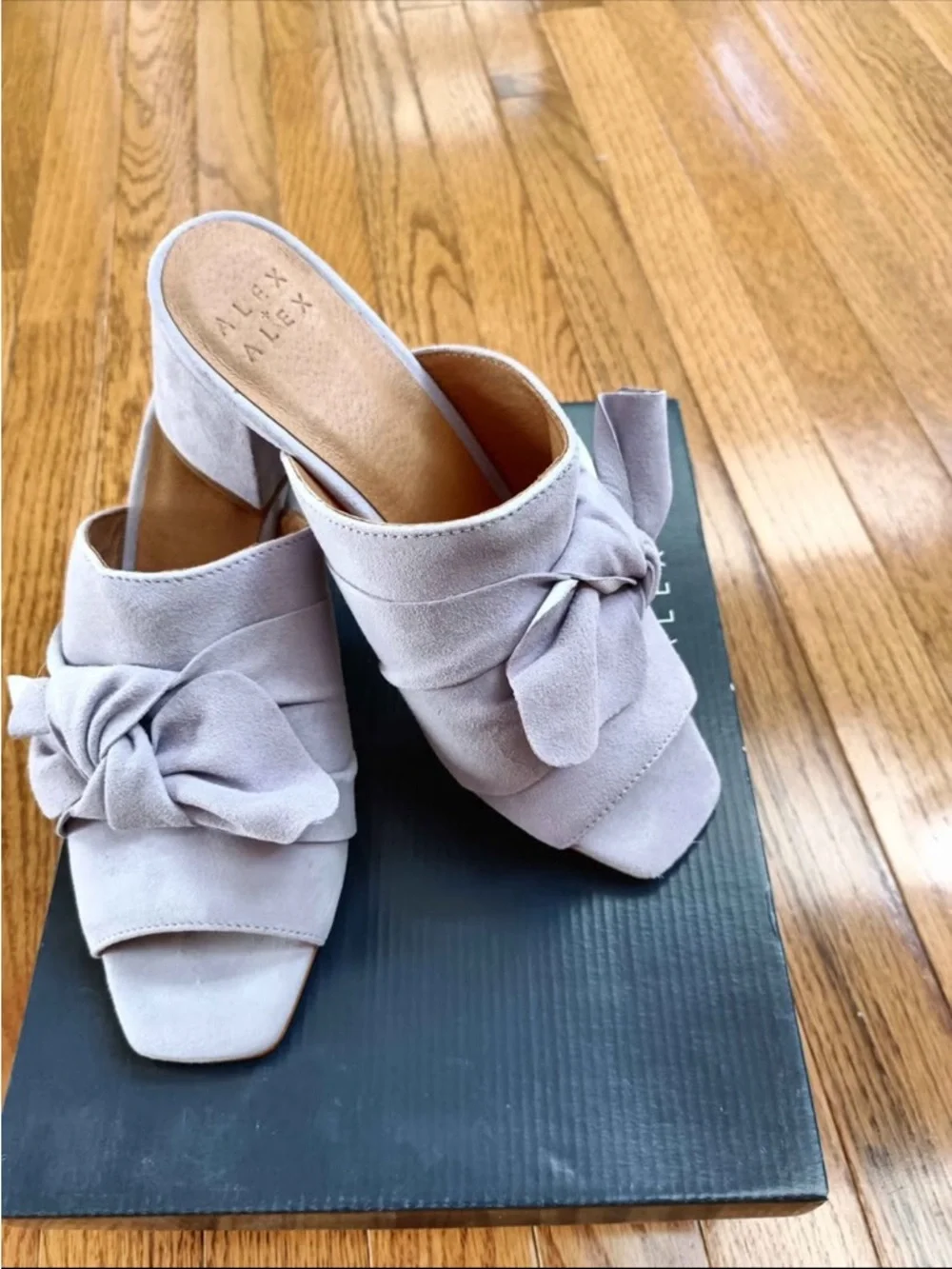 ALEX + ALEX Lavender Suede Knot Mules - Picture 1 of 1